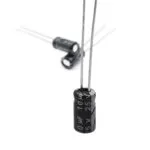 خازن الکترولیتی 10uF 25V (بسته 20 عددی)