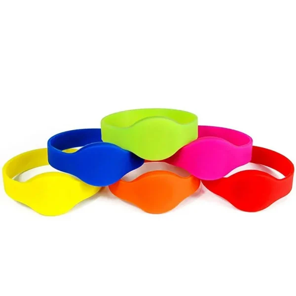 تگ RFID دستبندی سیلیکونی 125KHZ قطر 75mm (مشکی)